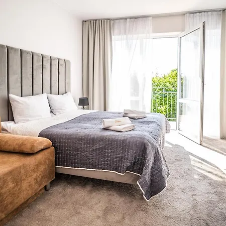 Проживание в семье Pensjonat Malwa Z Basenem *